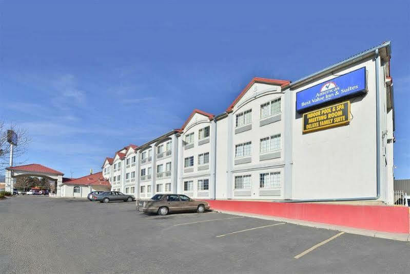 Hotel Baymont By Wyndham Garden Of The Gods Colorado Springs Extérieur photo